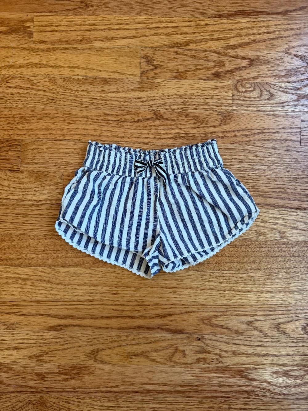 Petite Lucette Stripe Shorts | 3Y
